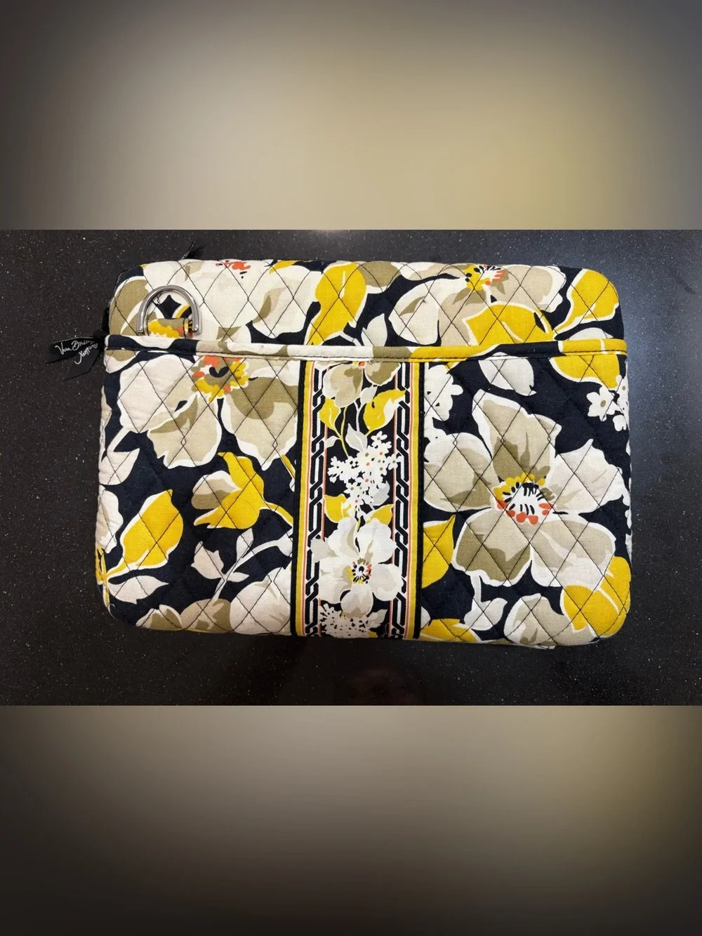 Vera Bradley Dogwood Adjustable E—Reader Hardcase
